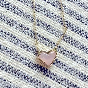 Kendra scott necklace